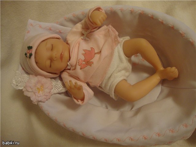 Маленькая Тина готова к Зимним праздникам! Кукла от Ashton Drake