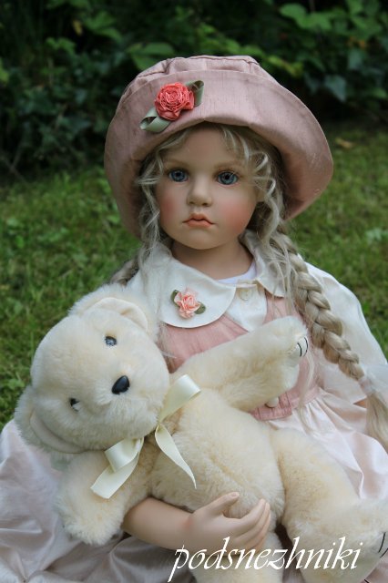 Летние девочки - редкие белокурые красавицы от Хильдегард Гюнцель для Walterhäuser Puppenmanufaktur