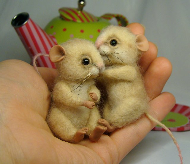 Безумное чаепитие или "так вот кто это шуршал!". Авторские игрушки валянием Ольги Чернухо (фото 10)