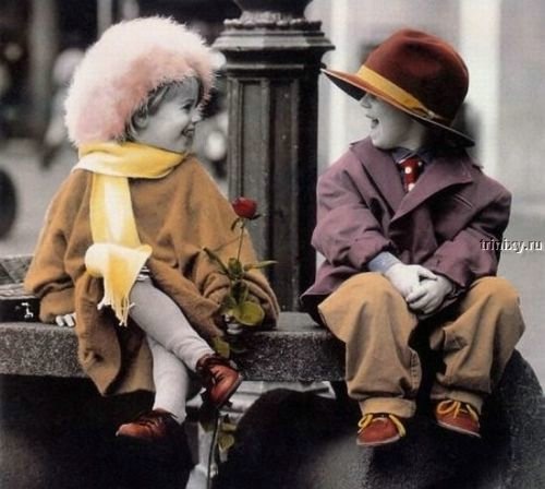 Мальчик с девочкой дружил - Мальчик дружбой дорожил