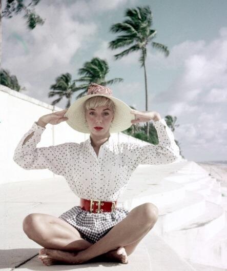 Одинокая кукла. Детский писатель Dare Wright