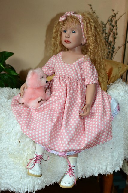 Платье в горошек. Коллекционная кукла Zwergnase, Eugenia (фото 4)