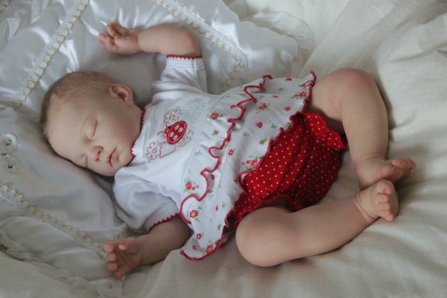 Весенний цветочек... Куколка реборн Виктории Вишни