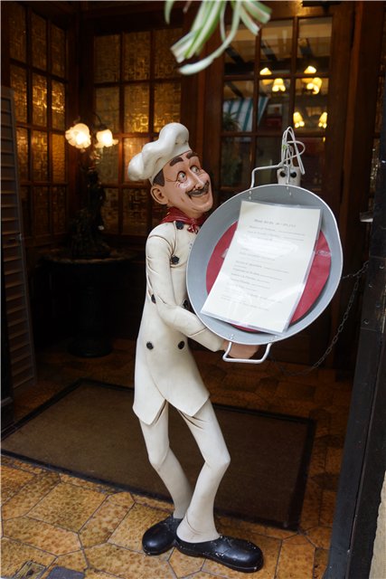 Испанский калейдоскоп. Часть 2. Мадлен (куколка Blythe) в Сан-Себастьяне. Тапасы, Комунак и Санта-Клара | Бэйбики Испанский калейдоскоп. Часть 2. Мадлен (куколка Blythe) в Сан-Себастьяне. Тапасы, Комунак и Санта-Клара (фото 9)