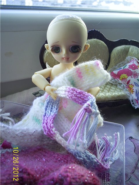 Наряжались, наигрались - и немного показались. Обновки для куклы БЖД