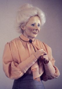 Шарлотта от Helen Kish - "Children Playing On The Beach" (фото 6)