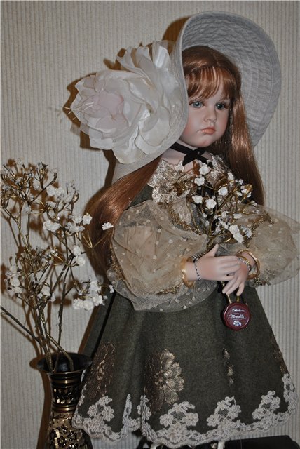 Моя фарфоровая кукла по имени САРА от французской компании Mundia Collection (фото 3)