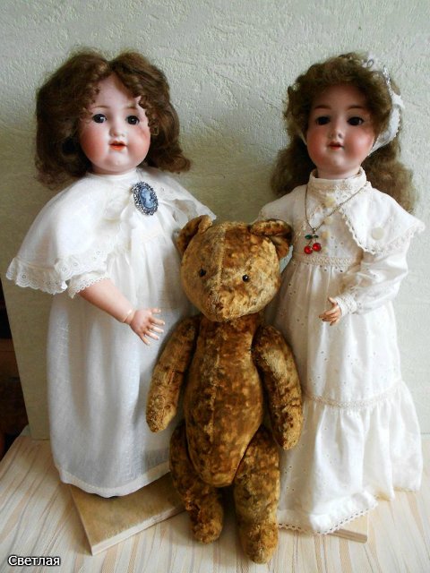 Выполняю обещание. Дарина и Рада. Утренний переполох