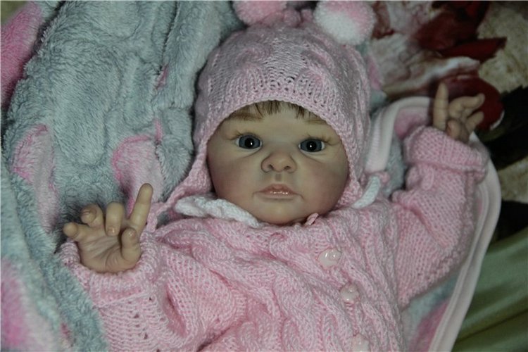 Джулия - малышка из молдика Jill от Adrie Stoete (фото 3)