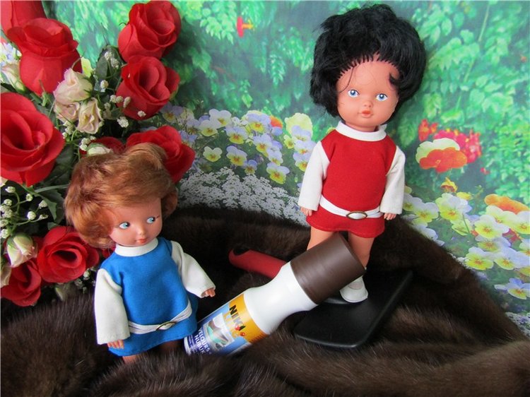 Хорошо быть девушкой в меховом манто! Можно просто в курточке, но уже - не то