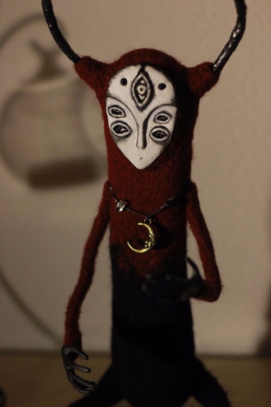 Всевидящий. Кукла в смешанной технике (фото 3)