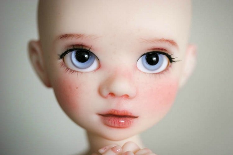 Вчера я открыла для себя нового мастера по изготовлению BJD кукол Forever Virginia