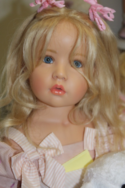 Августовская встреча в клубе коллекционеров с фрау Hildegard Gunzel. Часть 4. О планах на следующий год и подписи кукол