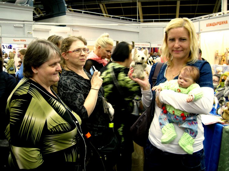 Наш приз в конкурсе - билет на выставку Международный Салон кукол 2016