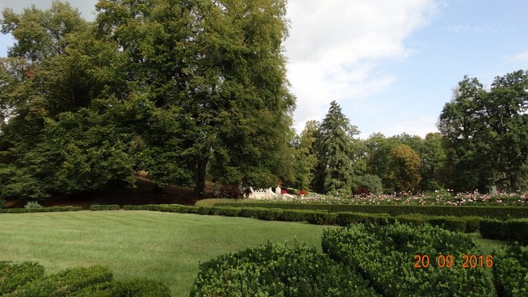 Замок Глубока-над-Влтавой (Чехия)