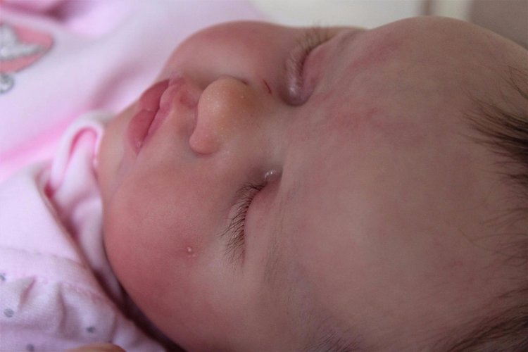 Моя новорожденная малышка Инди