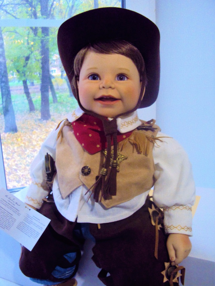 Осенняя фотосессия — Куклы Adora (Адора): коллекционные виниловые