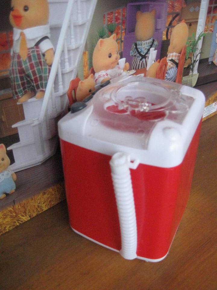 Бытовая техника для наших маленьких кукол-хозяюшек