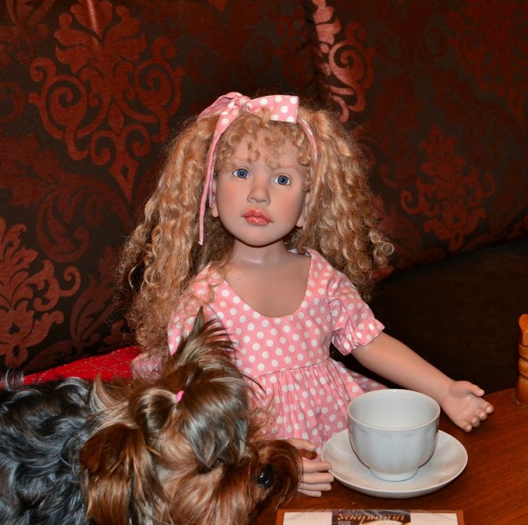 Как протекает наша жизнь. Кукольная коллекция