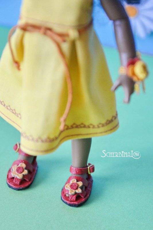 Летняя коллекция платьев для маленьких кукол (фото 9)