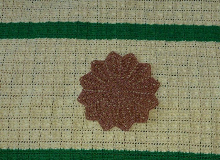 Абажуры из вязаных салфеток