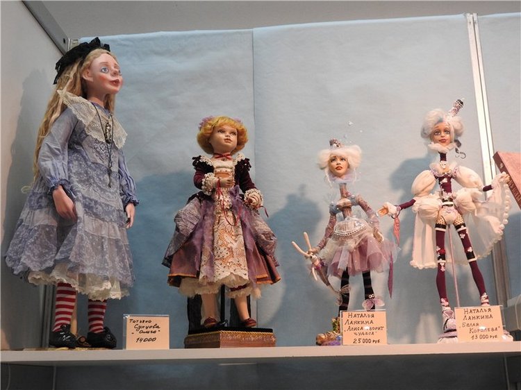 Экскурсия в страну чудес… Авторская кукла. Москва, Тишинка 2016 (фото 5)