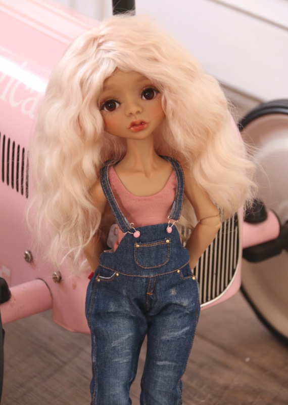 Новогоднее настроение в ноябрьский дождь. Шарнирная кукла