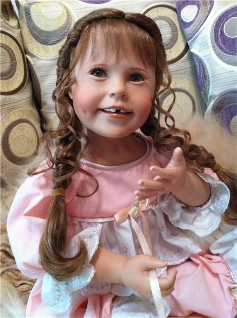 кукла от Джулии Фишер (Julie Fischer)