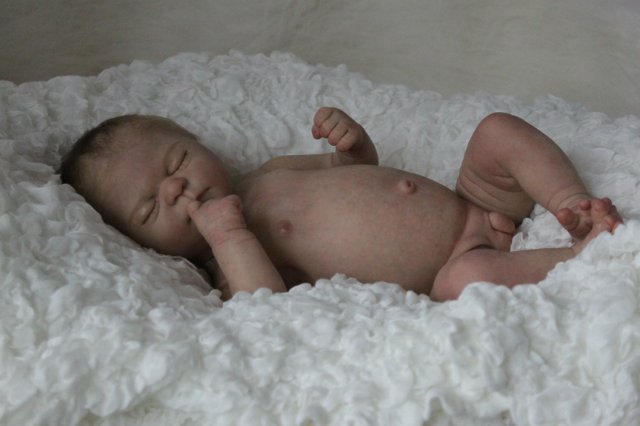 Спящий малышок Жульенчик. Куколка реборн Вишни Виктории (фото 6)