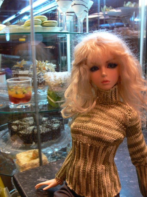 Какой красивый город Тула. Большая прогулка с Лялей. BJD | Бэйбики Какой красивый город Тула. Большая прогулка с Лялей. BJD (фото 7)