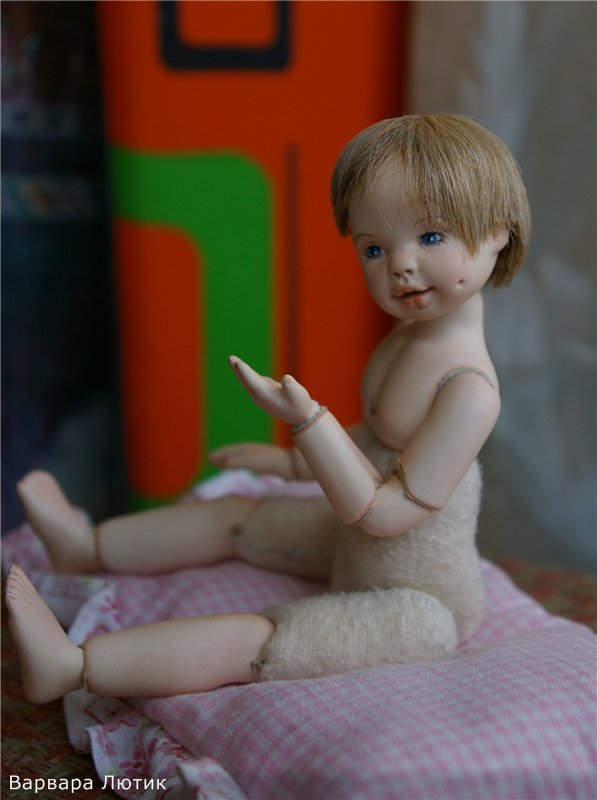 Делала девочку, а вышел не запланированный мальчишка. Шарнирная кукла (фото 3)