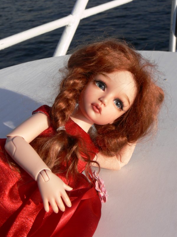 Виррушка. Прогулка по Неве часть 2. Девочка Bono iplehouse