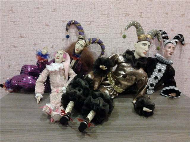 Такой притягательный образ Арлекина