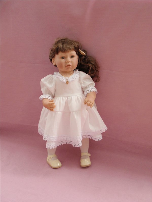 Вот такие нижние платьица нарядницам Lee Middelton (фото 7)