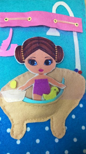 Кукла под подушкой, мамина любовь и кукольный домик-книжка для куклы из фетра | Бэйбики Кукла под подушкой, мамина любовь и кукольный домик-книжка для куклы из фетра