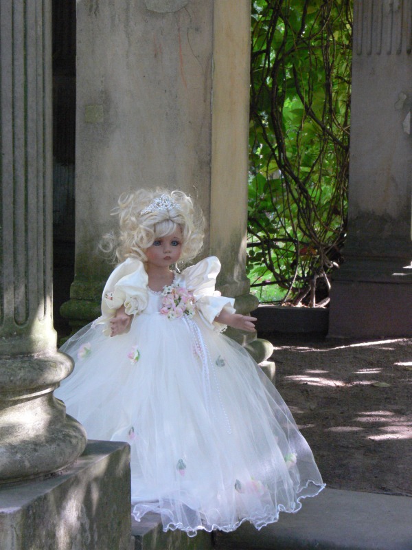 "Александровский парк" страничка Петербурга. Прогулка с красоткой Эстер. 2 серия