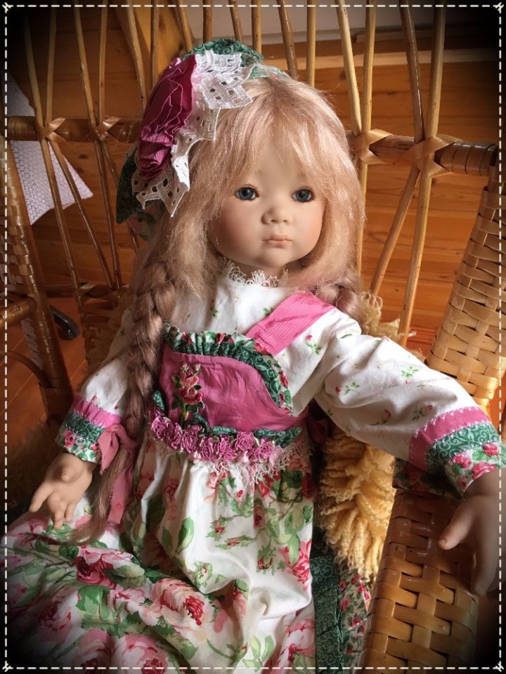 Не смогла устоять перед совершенством химочек... сдалась... и вот она - первая моя девочка