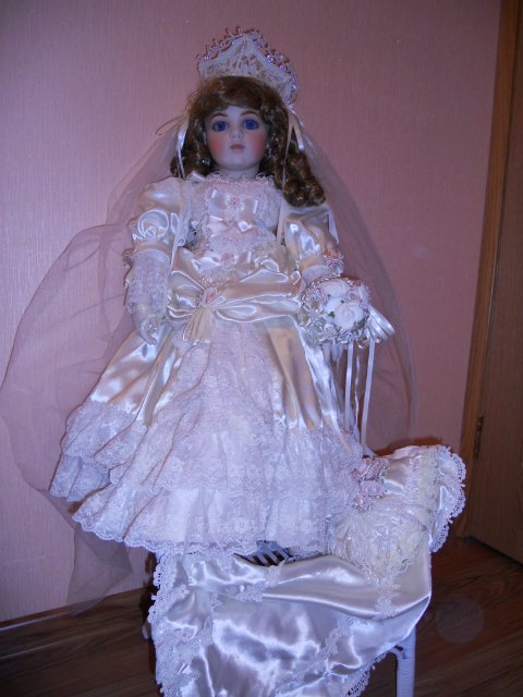 Королева Виктория. Кукла Марии Осмонд