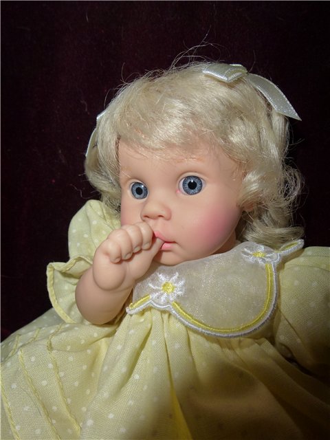 Рождественский Ангел. Виниловая малышка от Pauline Bjonness-Jacobsen (Паулине Якобсен)