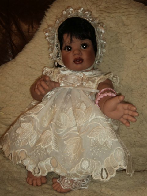 Кукла Little Beavy от FayZah Spanos