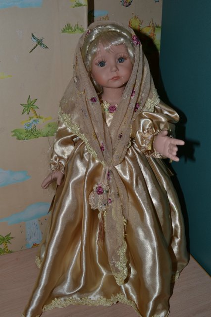 "Посреди золотого поля встанет..." - "золотая" кукла от Линды Рик (фото 2)