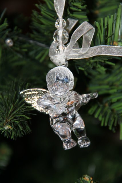 Необычные снеговики из обыденных вещей своими руками (фото 9)