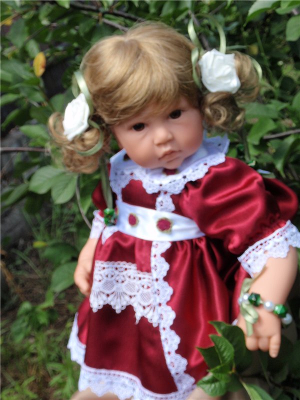 Маленькая и трогательная Манечка, волшебное превращение в принцессу