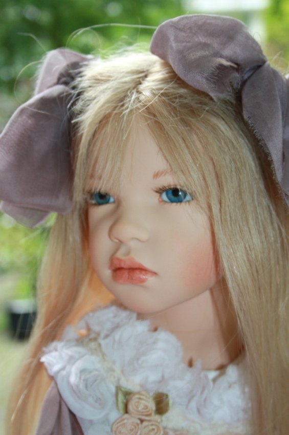 Марусина прогулка по саду. Коллекционная кукла от Zofia & Henry Zawieruszynski