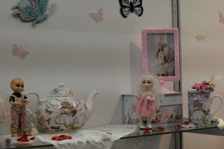 Выставка на Тишинке - стараясь не повторяться. Салон кукол 2016