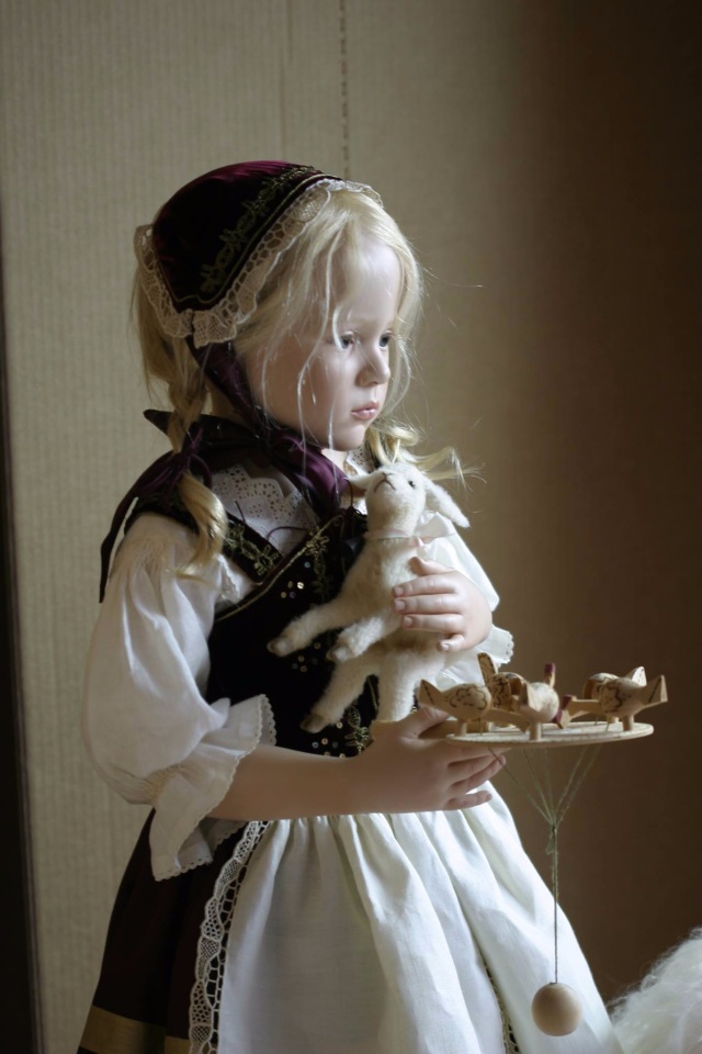 Процесс создания фарфоровых кукол - Джинн Гросс (Jeanne Gross). Часть восьмая - Национальный костюм