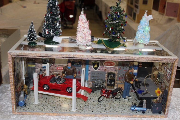 Все на выставку! Кукольные домики и миниатюра