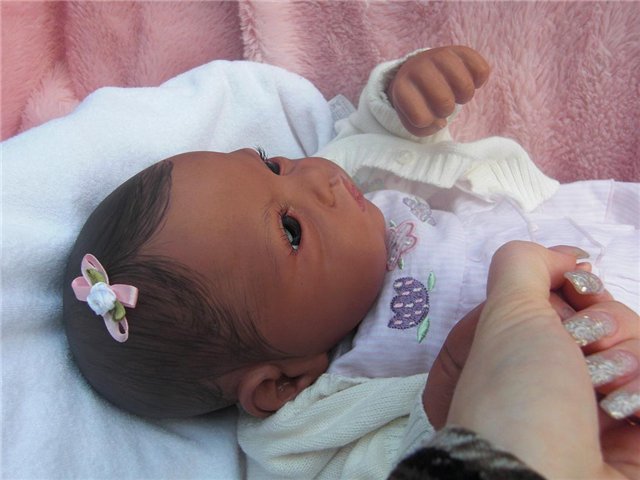 Латиноамериканская малышка реборн Milagros или просто Милочка (фото 3)