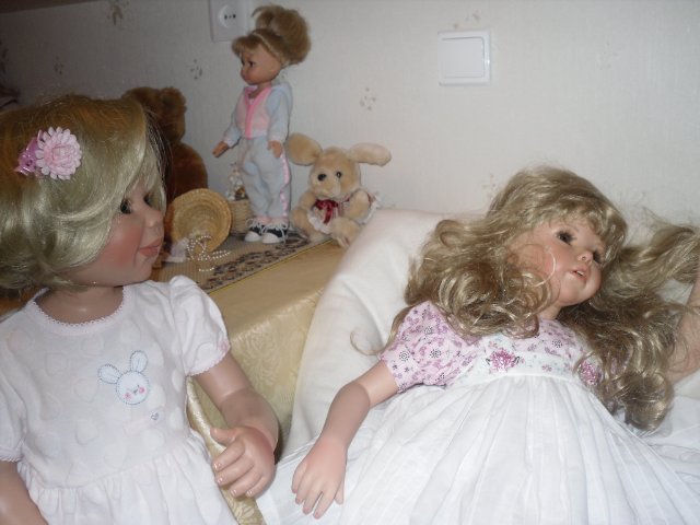 Дженифер. Коллекционная фарфоровая кукла