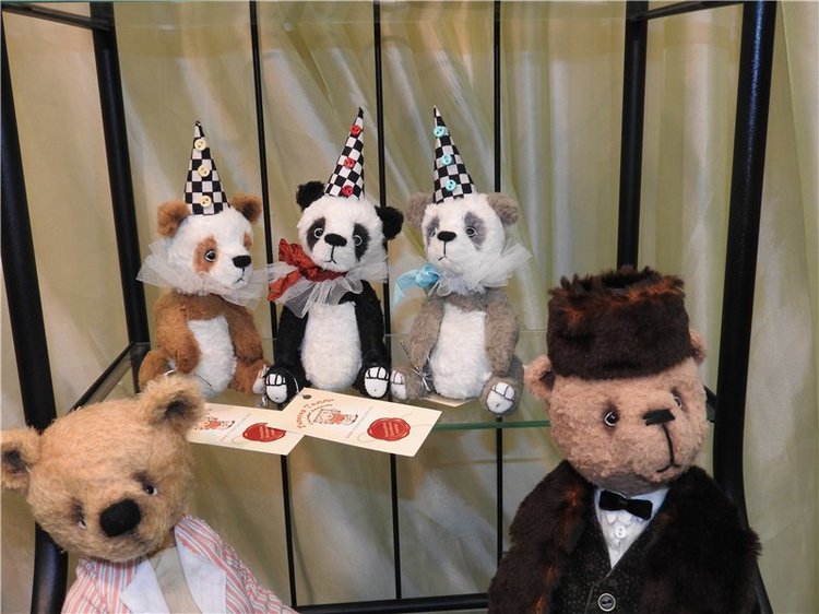 Феномен любви к плюшевому мишке. Мишка Град 2016, Москва, Тишинка. Фоторепортаж